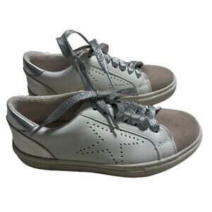 Steve Madden Lace Sneakers Women's Size 6.5 White Silver Sparkle Laces Beige
